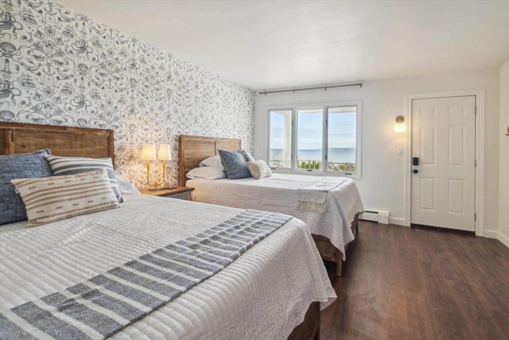 Villa Million Dollar Views Of Petoskey Bay Dtpetoskey Exterior foto